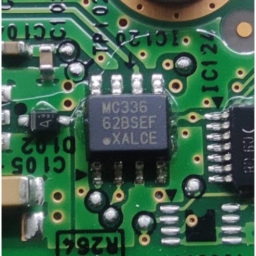 MC33662BSEF automotive computer board Communication receiver transmitter IC SOP8