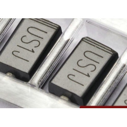 US1J UF4005 600V/1A SMA 20Pcs/lot